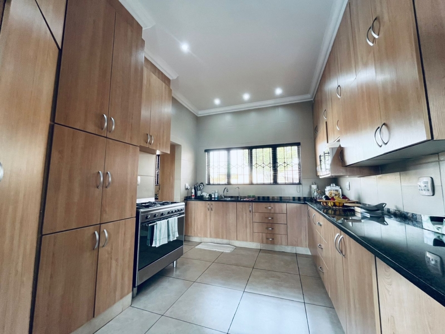 3 Bedroom Property for Sale in Safari Gardens North West